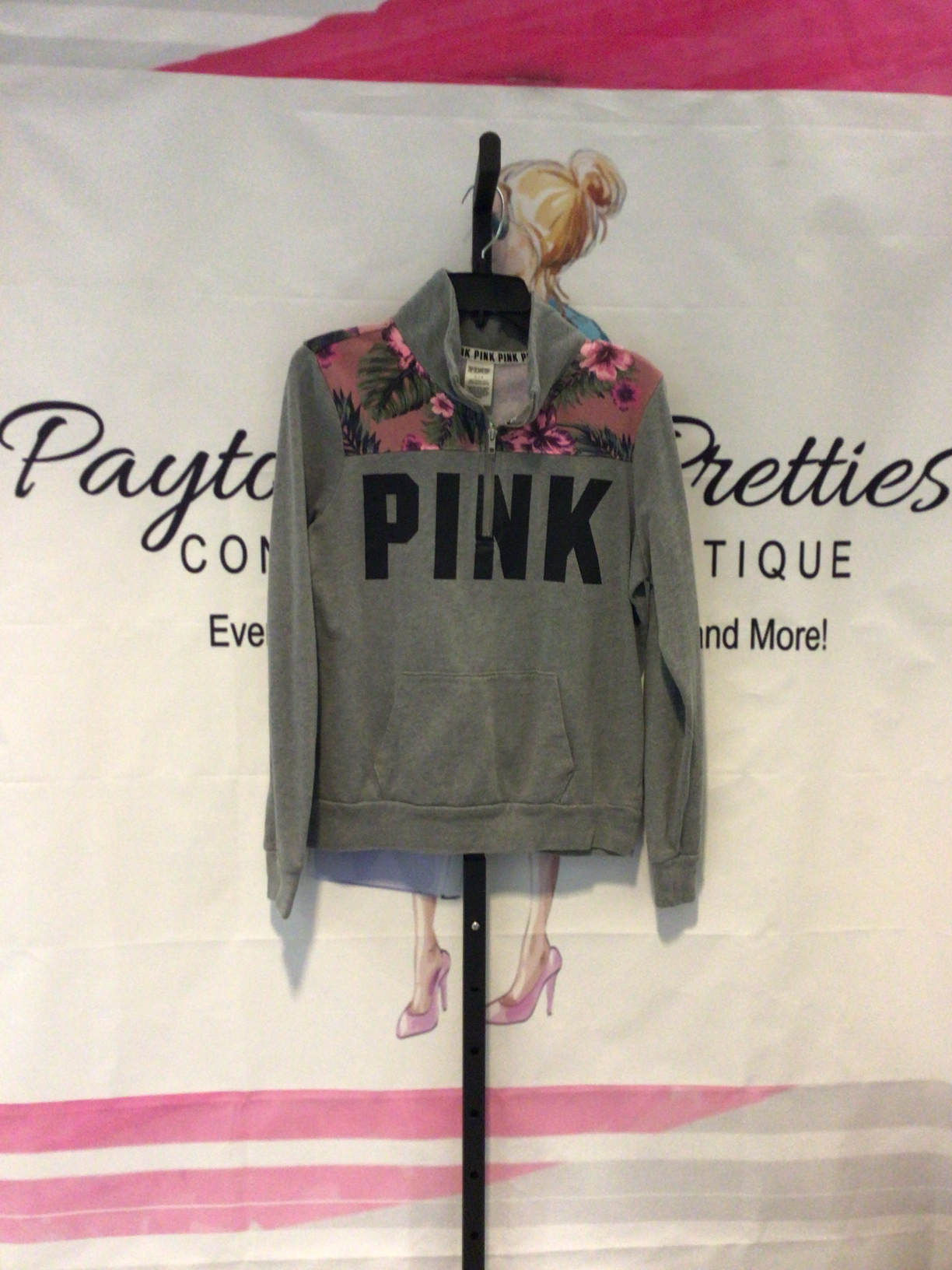 Sweatshirt